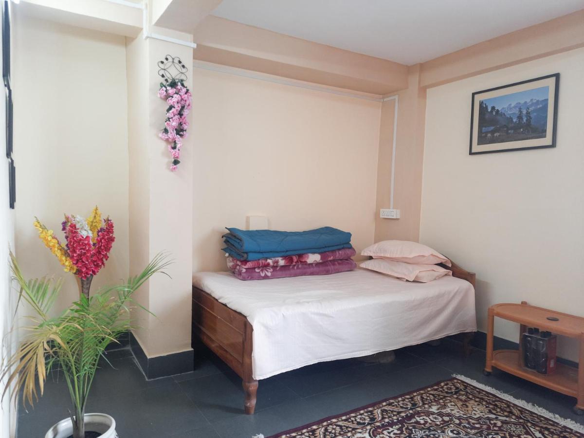 Neora Backpackers Hostel Darjeeling  Luaran gambar