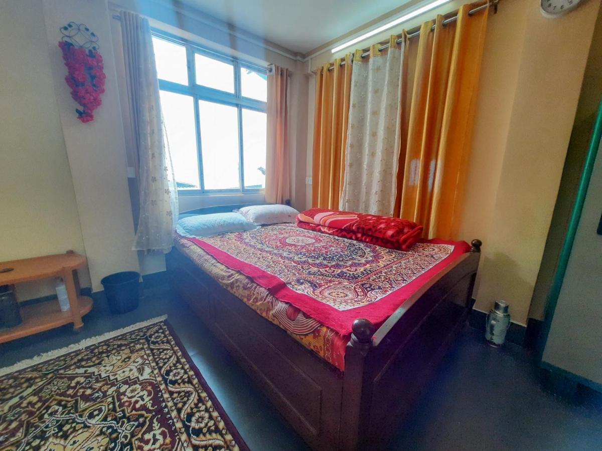 Neora Backpackers Hostel Darjeeling  Luaran gambar